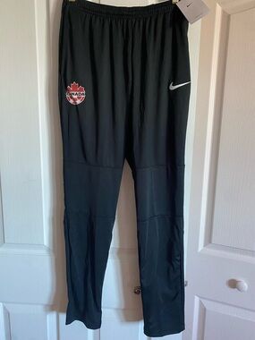Nike Women Black Canada Soccer Joggers with White Swoosh size small NWT